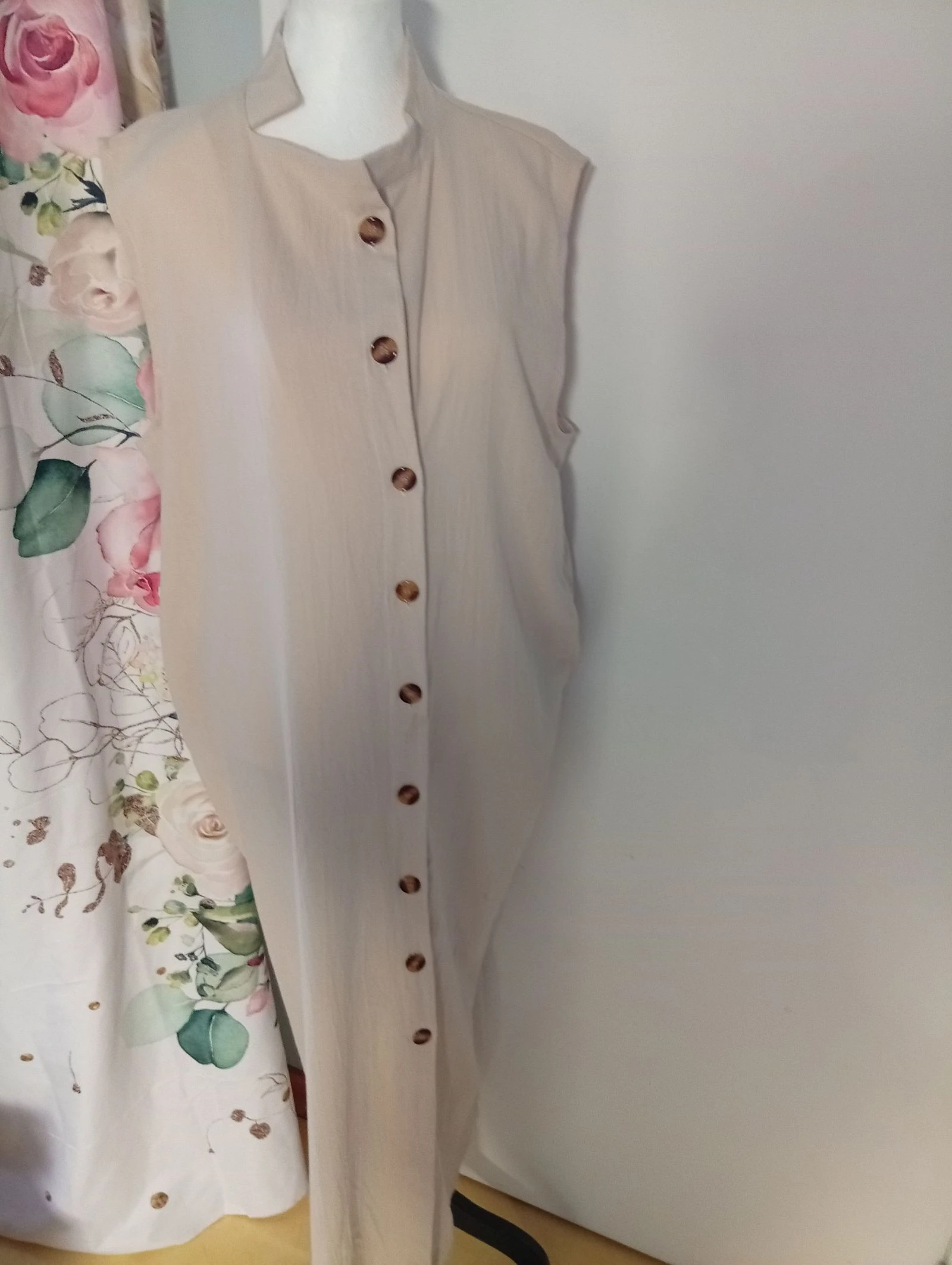 Robe longue fluide fermeture boutonnée avec poches  – photo 2